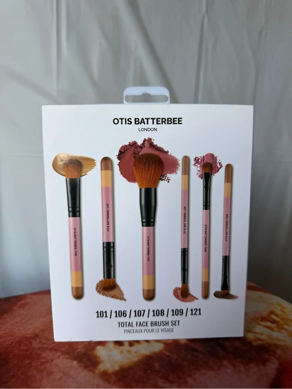 Otis Batterbee Pink Total Face Brush Set - Professional Face Brushes